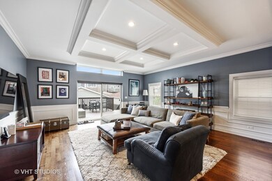 2953 N Gresham Ave, Chicago, IL 60618 - photo 2