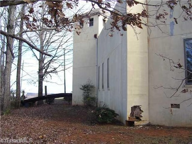 531 Rock Crusher Rd, Asheboro, NC 27203 - photo 4