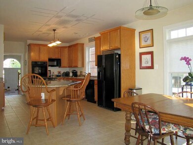 913 Lincoln Ave, Falls Church, VA 22046 - photo 6