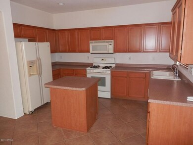 Kitchen (2)