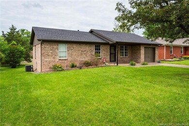 4203 Glenbrook E, New Albany, IN 47150 - photo 2