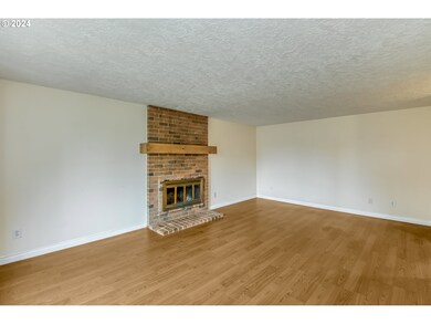 2885 SW 194th Ave, Beaverton, OR 97006 - photo 7