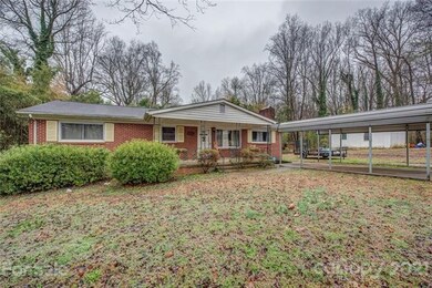 2303 Greenleaf Dr, Gastonia, NC 28052 - photo 3