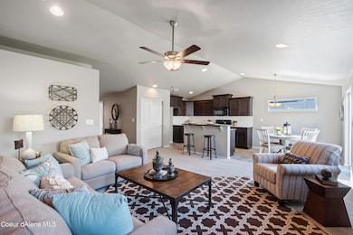 Edgewood - Great Room