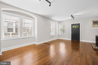 116 Elm Ave, Ardmore, PA 19003 - photo 3