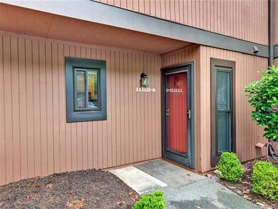 11824 S Briar Patch Dr, Midlothian, VA 23113 - photo 2