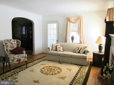 422 Forest View Rd, Linthicum Heights, MD 21090 - photo 5