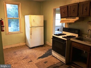 555 S Fairview St, Riverside, NJ 08075 - photo 5