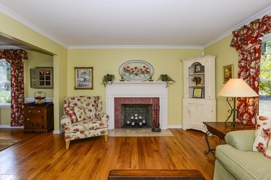 42 Laurelwood Dr, Little Silver, NJ 07739 - photo 6