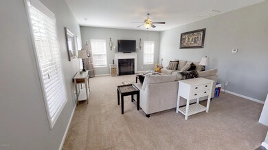 06 - Living Room