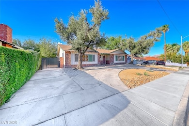 Lots of parking. Circular driveway in front and a