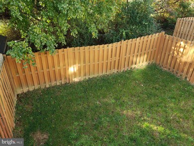 7256 Procopio Cir, Columbia, MD 21046 - photo 4