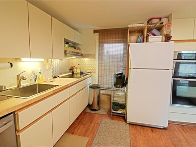 7 Monroe St, Burlington, VT 05401 - photo 5