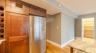 unlisted-address, Chicago, IL 60611 - photo 3