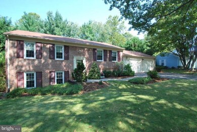 15037 Joshua Tree Rd, North Potomac, MD 20878 - photo 3