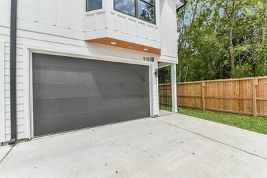 5105 Briscoe St unit B, Houston, TX 77033 - photo 5
