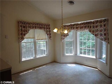 9213 Harpe Ct, Mechanicsville, VA 23116 - photo 7