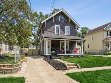 1915 9th St, Des Moines, IA 50314 - photo 3