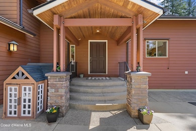 08-Front entry