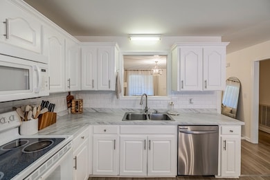 521 Signal Hill Ln, Inman, SC 29349 - photo 7