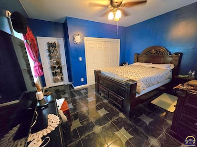 206 SE Klein St, Topeka, KS 66607 - photo 6