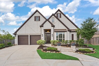 Beautiful curb appeal and all-brick exterior