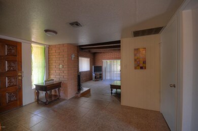 DSC_0037_8_9_tonemapped
