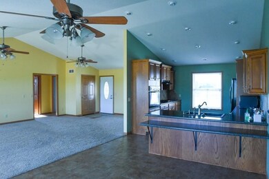 16030 Middle Pike, Wapakoneta, OH 45895 - photo 7