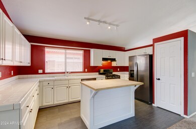 1920 E Tulsa St, Chandler, AZ 85225 - photo 6