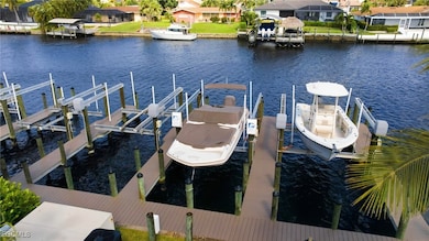 1749 SE 46th Ln unit 104, Cape Coral, FL 33904 - photo 4