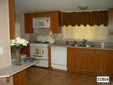 13 Tiki Dr, Palm Springs, CA 92264 - photo 4