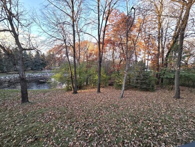 1351 Hunters Ridge, Hugo, MN 55038 - photo 2