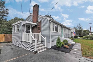 138 Lawrence Rd, Salem, NH 03079 - photo 4