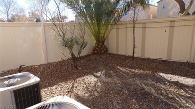 6133 Crow Butte Ct, Las Vegas, NV 89139 - photo 5