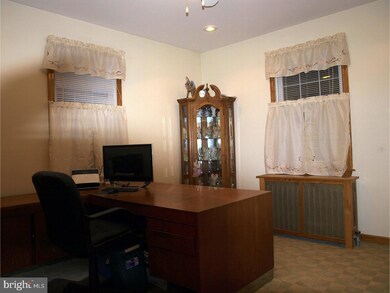 921 Stokes Ave, Collingswood, NJ 08108 - photo 6