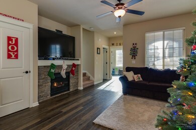 20772 NE Smoke Stack Ln, Bend, OR 97701 - photo 5