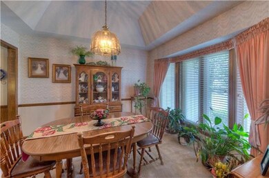 219 SW Seagull St, Lees Summit, MO 64082 - photo 3