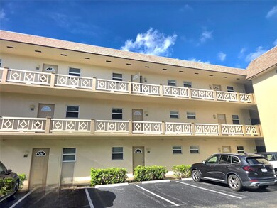 3531 NW 50th Ave unit 609, Lauderdale Lakes, FL 33319 - photo 2