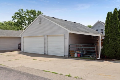 725 Watson Ave, Saint Paul, MN 55102 - photo 6