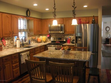 1738 Sweetbay Dr, Toms River, NJ 08755 - photo 3