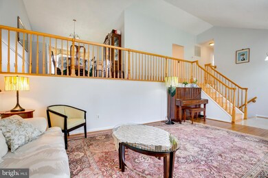 4302 Birch Pond Ln, Fairfax, VA 22033 - photo 3