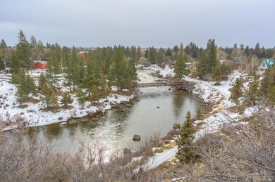 unlisted-address, Bend, OR 97701 - photo 4