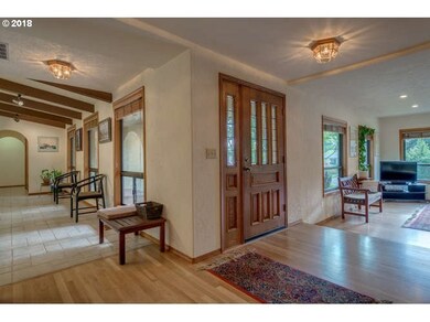Entrance/Foyer