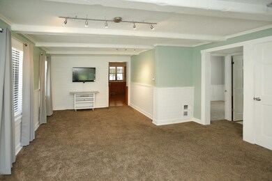 608 w hanover st-105