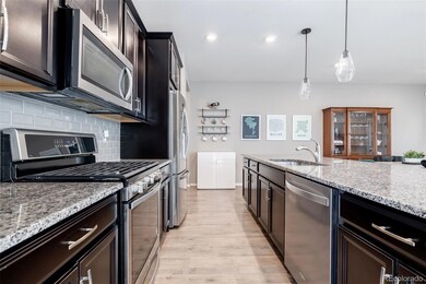 11259 E 25th Dr, Aurora, CO 80010 - photo 4