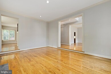 9720 Beman Woods Way, Potomac, MD 20854 - photo 6