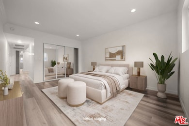 423 S Rexford Dr unit 202, Beverly Hills, CA 90212 - photo 3