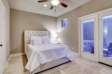 2418 Ralph St unit C, Houston, TX 77006 - photo 4