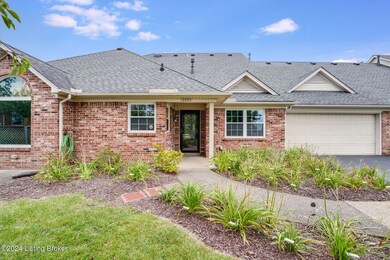 Award Winning Lilly Gardon