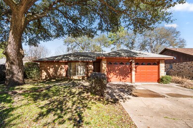 7302 Shady Arbor Ln, Houston, TX 77040 - photo 2